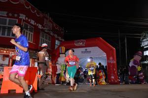 BIB: 3948
                            <button type="button" onclick="openModal(26225993)" class="btn btn-primary btn-sm float-right btn-popup" data-toggle="modal" data-target=".modal-high-quality">
                        <i class="fas fa-shopping-cart"></i> Add to Cart
                    </button>
                                            <button type="button" onclick="isThisMe(26225993, true)" class="btn btn-success btn-sm float-right btn-popup btn-isme hidden" data-toggle="tooltip" data-placement="bottom" title="นี่คือรูปของคุณใช่ไหม คลิกที่นี่เพื่อเอาเข้าอัลบั้ม">
                        <i class="fas fa-plus"></i> Add to album
                    </button>
                    <button type="button" onclick="isThisMe(26225993, false)" class="btn btn-warning btn-sm float-right btn-popup btn-isnotme hidden">
                        <i class="fas fa-ban"></i> Remove from album
                    </button>